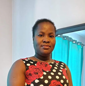 Meet your Posher, Rose cairline